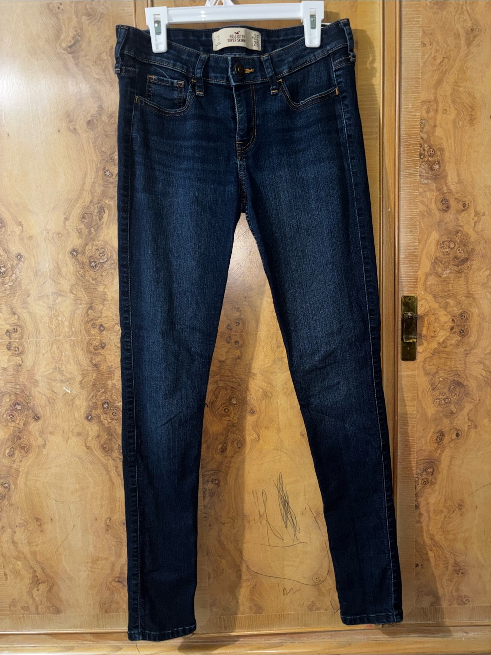 Ladies Hollister Dark Blue Slim Fit Jeans size 25x29